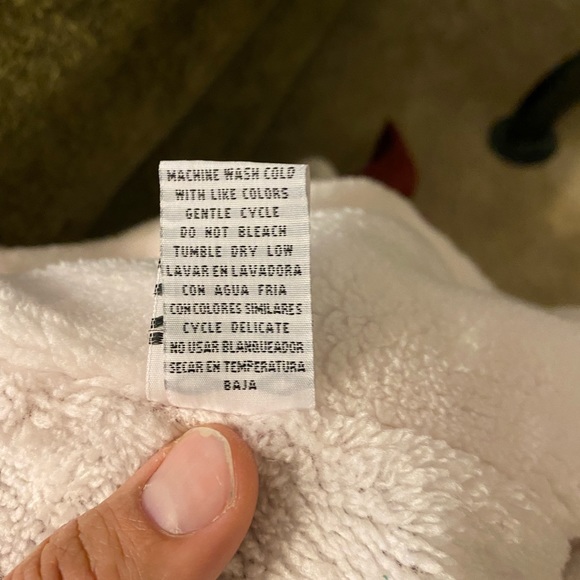 Zip up jacket from Love New York size large - Picture 7 of 7